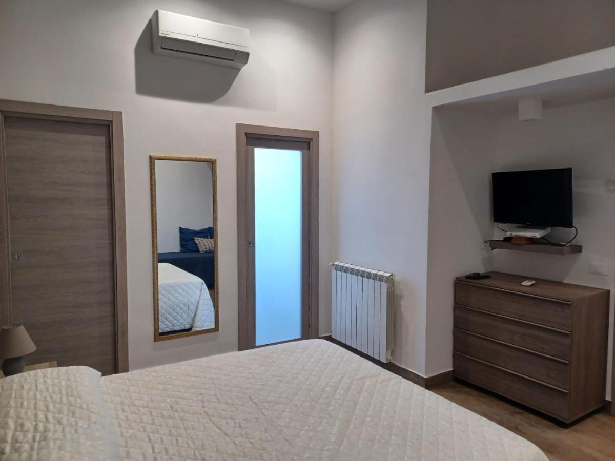 Giorgisa Apartment Palermo Ngoại thất bức ảnh